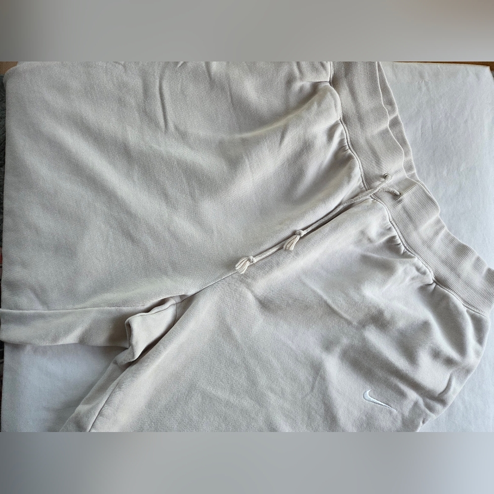 3X Nike Cream Joggers